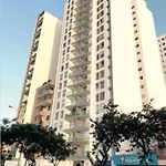 Aurora Apartments- Habitaciones En Departamento Compartido