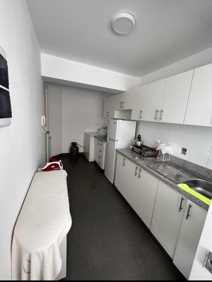 Aurora Apartments- En Departamento Compartido Séjour chez l'habitant *
